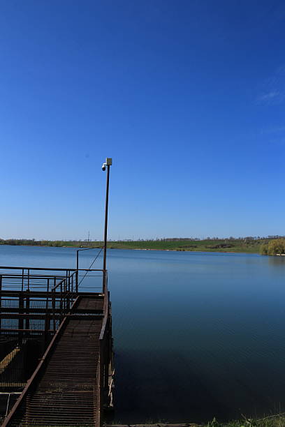 istock A bridge over a body of water 2210054747