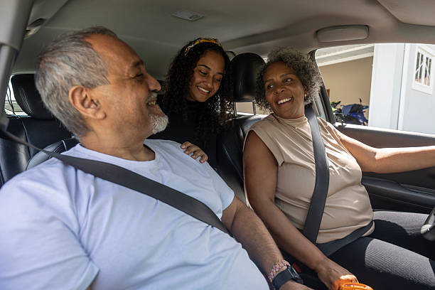 istock Family in car getting ready to leave home 2210307613