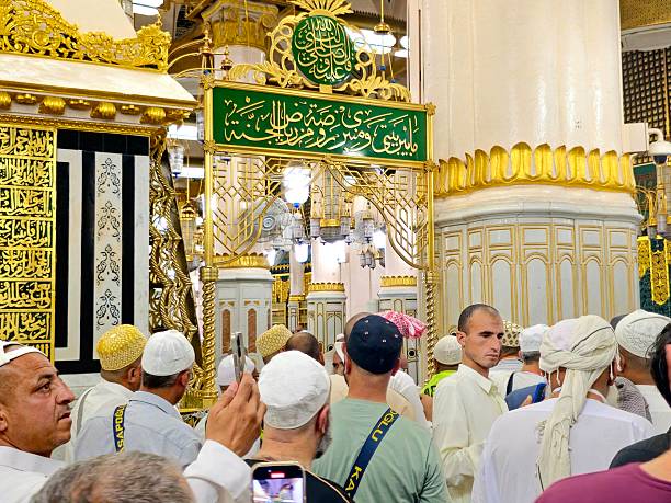 Medina, Saudi Arabia, June 26 2024: At The Al Rawda Al Sharefa, The Grave of Prophet Muhammed peace be upon him, with the 1st two Islamic caliphs after him Abu Bakr al-Siddiq and Omar Ibn El Khattab