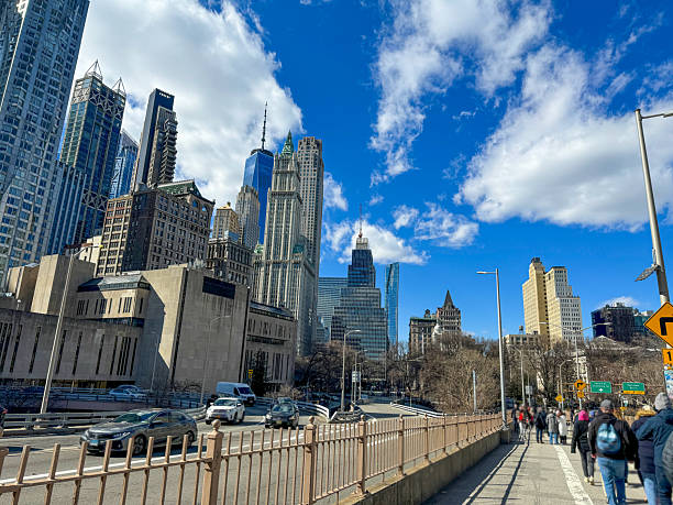 istock People leaving from Brooklyn bridge 2210663869