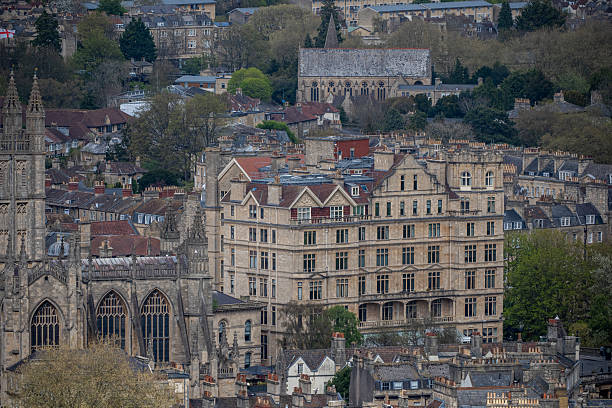 istock The Empire Hotel and Bath Abbey. 2210684005