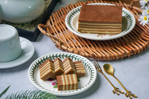 istock Kek Lapis Betawi Kukus 2210760913