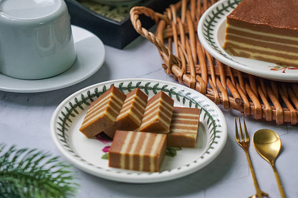istock Kek Lapis Betawi Kukus 2210760990