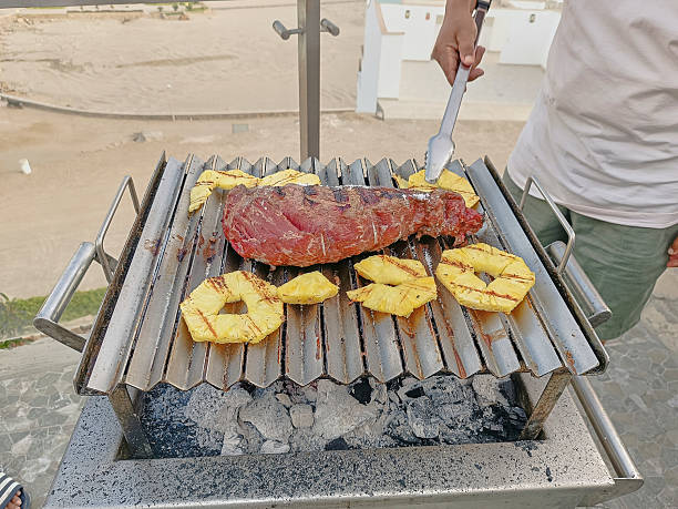 Grilled tenderloin with fresh pineapple slices