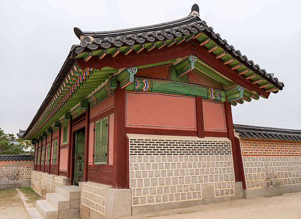 istock Traditional Korean Houses Using Tile and Wood 2210991782