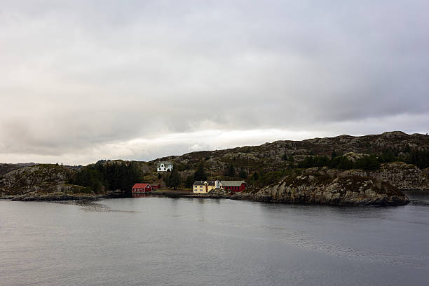 istock Norwegian coast in WIntertime 2211002742