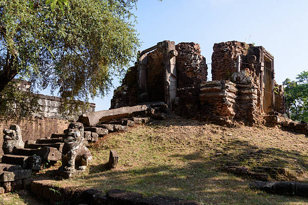 istock Prasat Bakong Siem Reap, Cambodia. 2211003458