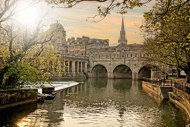 istock Historic Pulteney Bridge in Bath at dusk 2211020047