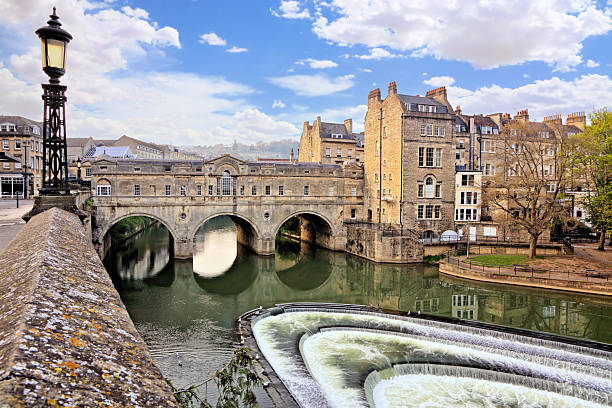 istock Historic Pulteney Bridge in Bath, England 2211020057