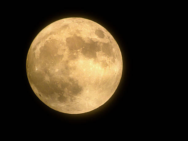 istock Full moon in a foggy sky 2211437700