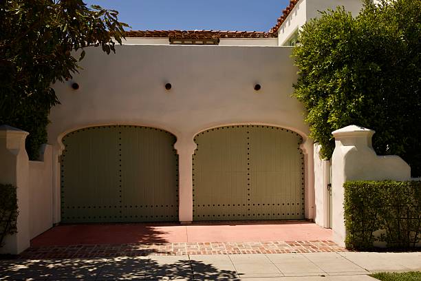 Stock photo of the exterior of a home in Northern California, along the coast in Pacifica.