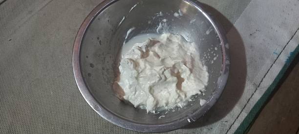 istock cream photo. 2211690311