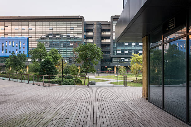 Harmonious Blend of Modern Architecture and Lush Urban Greenery in a Serene Setting