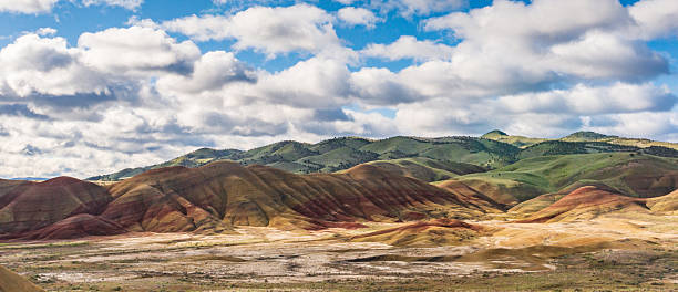 istock Painted Hills, John Day Fossil Beds National Monument 2211897582