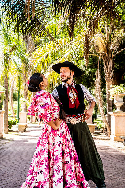 istock Performance argentinian couple dancing outdoors 2211983818