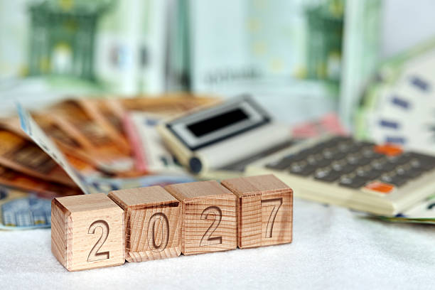 istock Actual financial year 2211986492