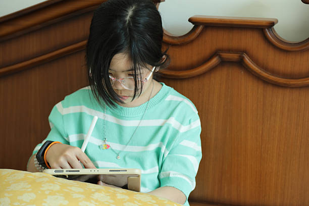 istock East Asian Girl 2211989851