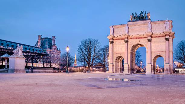 istock Arc de Triomphe du Carrousel, Paris, France 2212065250