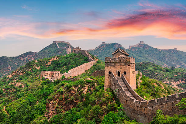 istock The great wall of china at sunset 2212073870