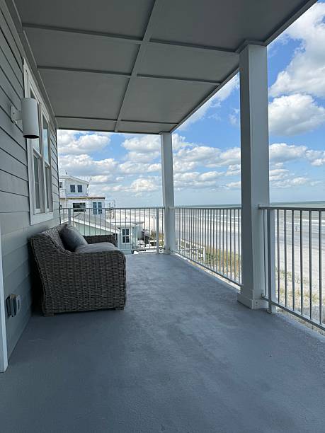 istock Porch overlooking the Atlantic Ocean 2212134440