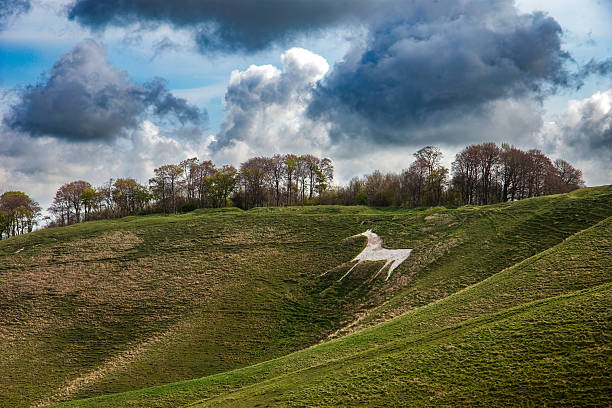 istock View of a hillside featuring a large white horse chalk figure 2212516716