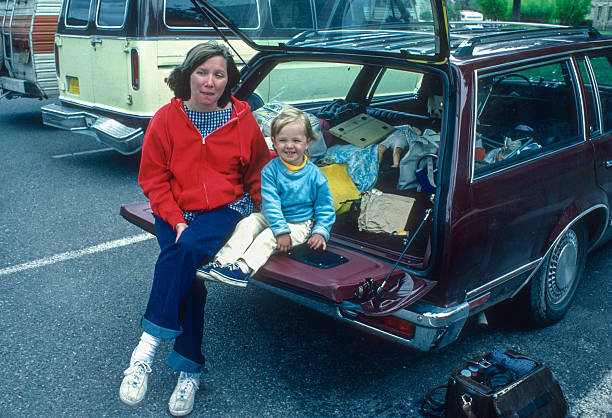 istock Yellowstone NP - Picnic in the Car - 1981 2212607344