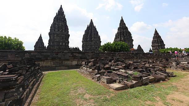 istock Roro Jonggrang Temple in Prambanan Complex 2212633984