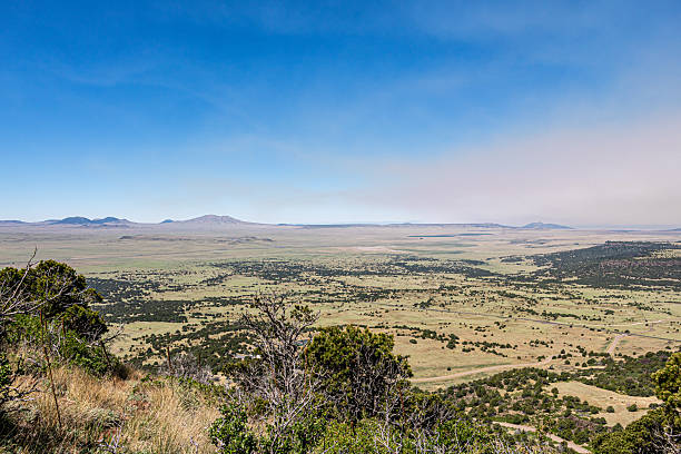 istock Raton-Clayton Volcanic Field 2212816344