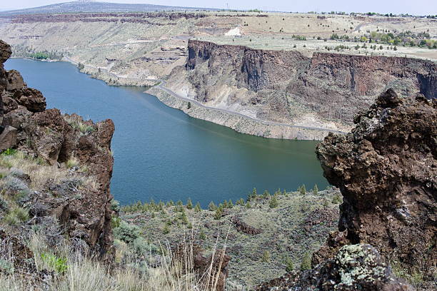 istock Crooked River at The Cove Palisades State Park 2212837117