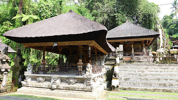 istock Gunung Kawi Sebatu Temple 2212953925