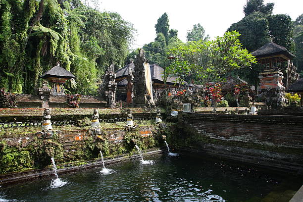 istock Gunung Kawi Sebatu Temple 2212954048