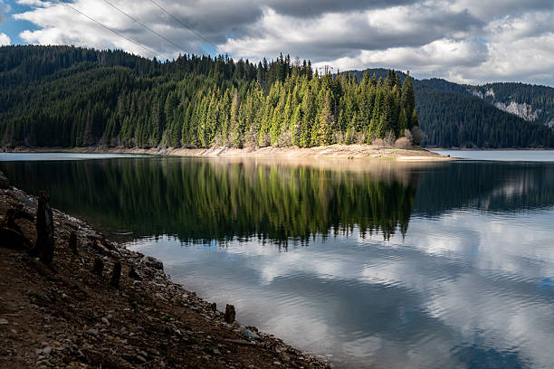 istock Lake in the mountains. 2213017400