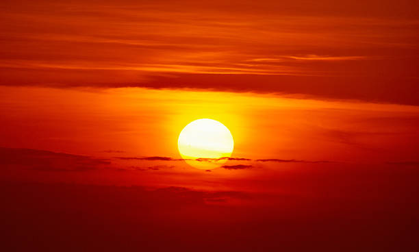 istock Rising sun and early clouds, southern Maryland 2213036010