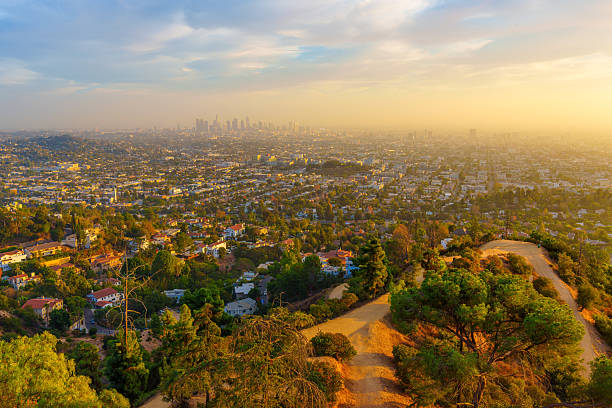 istock Sweeping View of Los Angeles from Griffith Observatory at Dusk 2213041135