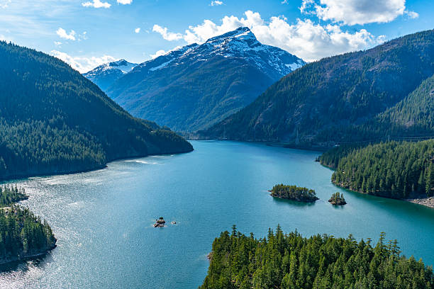 istock North Cascades Highwy View 7 2213077018