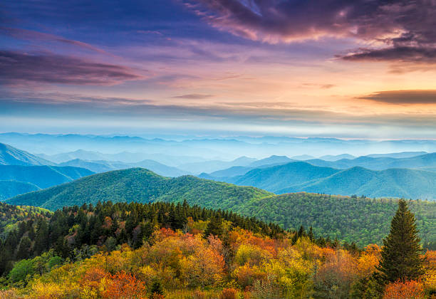 istock Blue Ridge Mountains at Dusk 2213281278