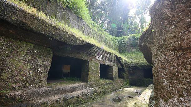 istock Gunung Kawi Temple 2213311079
