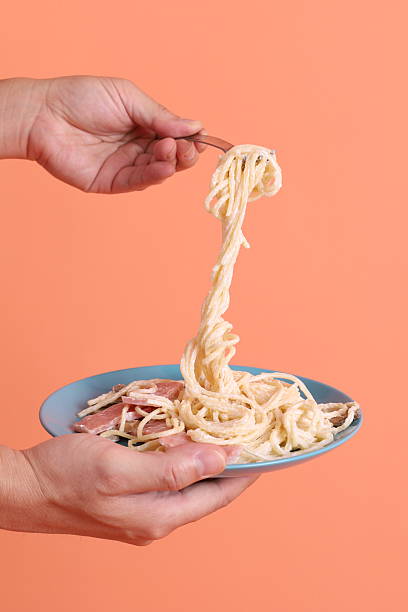 istock Creamy Spaghetti Carbonara 2213341325