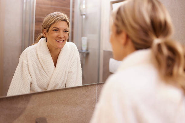 istock I look so fresh in the morning! 2213455650