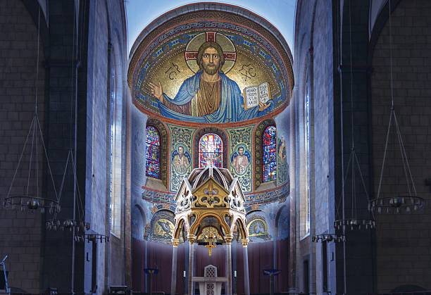 Altar des Benedikterkloster Maria Laach