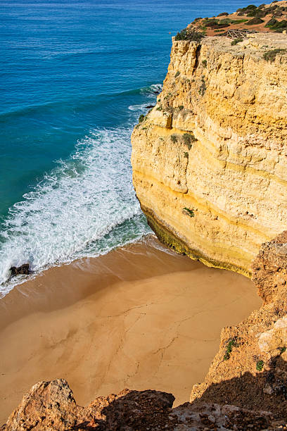 istock Praia da Corredoura, a sheltered beach in the Algarve (Portugal) 2213722006