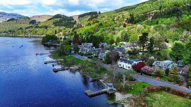 istock Loch Earn, St Fillans 30th April 2025 2213790553