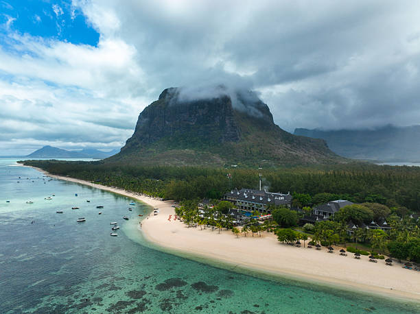 istock Le Morne mountain with beach and reef 2213852285