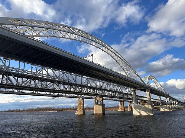 istock A bridge over a body of water 2214109772