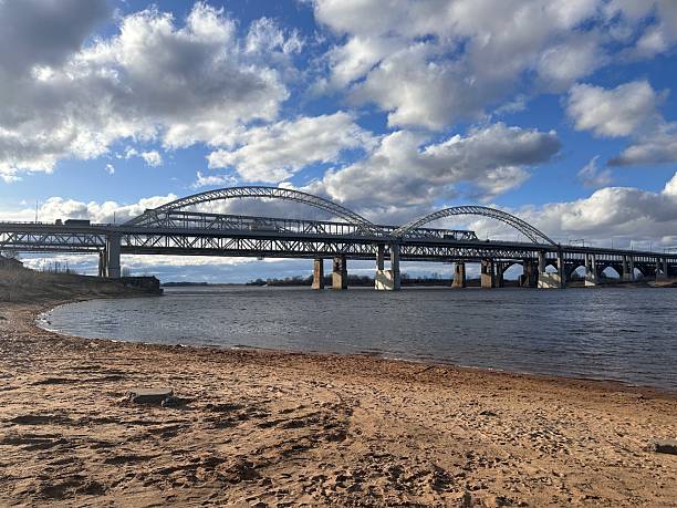 istock A bridge over a body of water 2214109782
