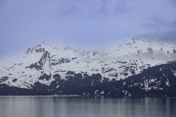 istock Keni Mountains near Seward, Alaska 2214114472