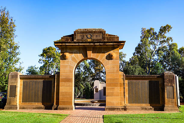 istock Wagga Wagga WW I Memorial 2214126922