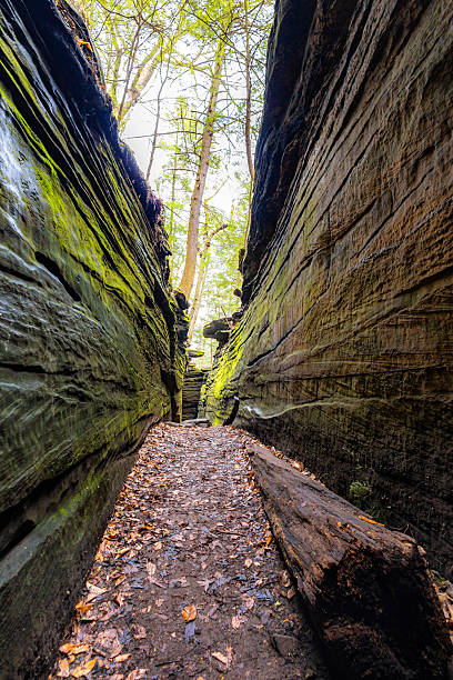 istock Green Caves Ledges Trail Scenic View 2214151061