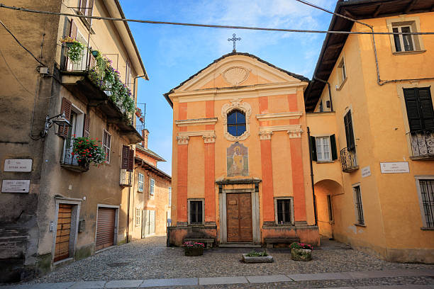 istock Orta san Giulio church 2214274634