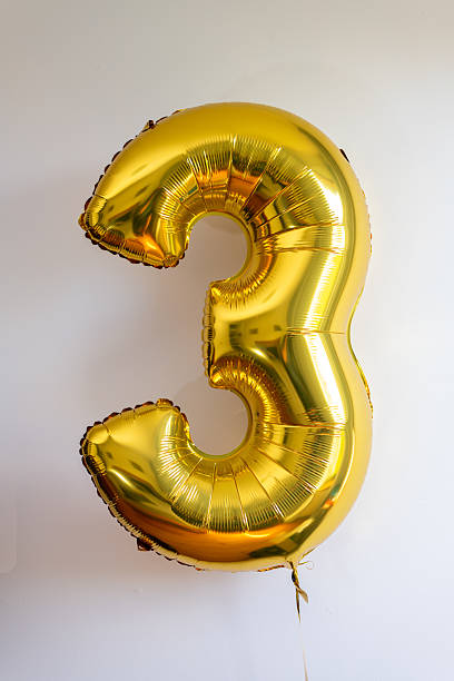 istock Gold foil balloon numer 3 2214356166